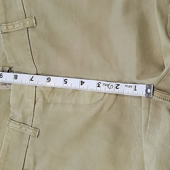 J. Crew Size 00 Olive Sand Green 7-Inch Broken-in Flex Chino Shorts - Picture 5 of 9